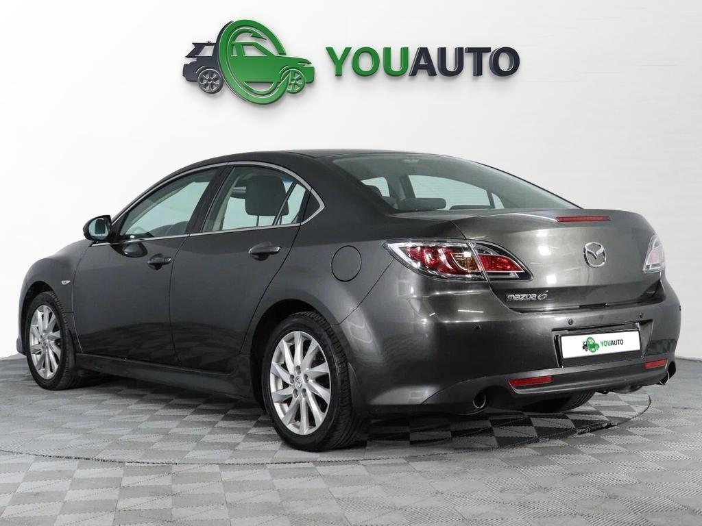 Mazda 6 2010, серый