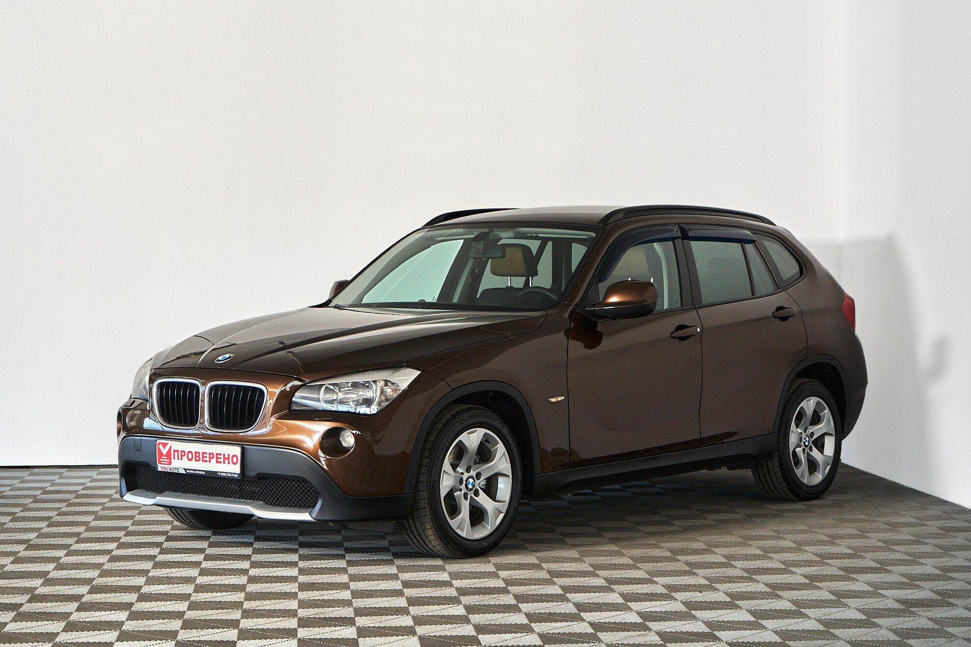 BMW X1 2013, коричневый