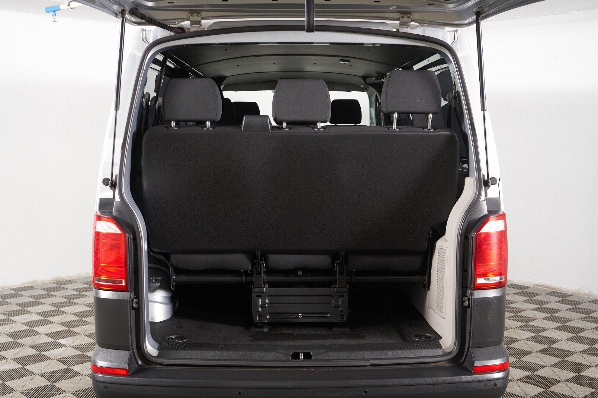 Volkswagen Transporter 2018, серебряный