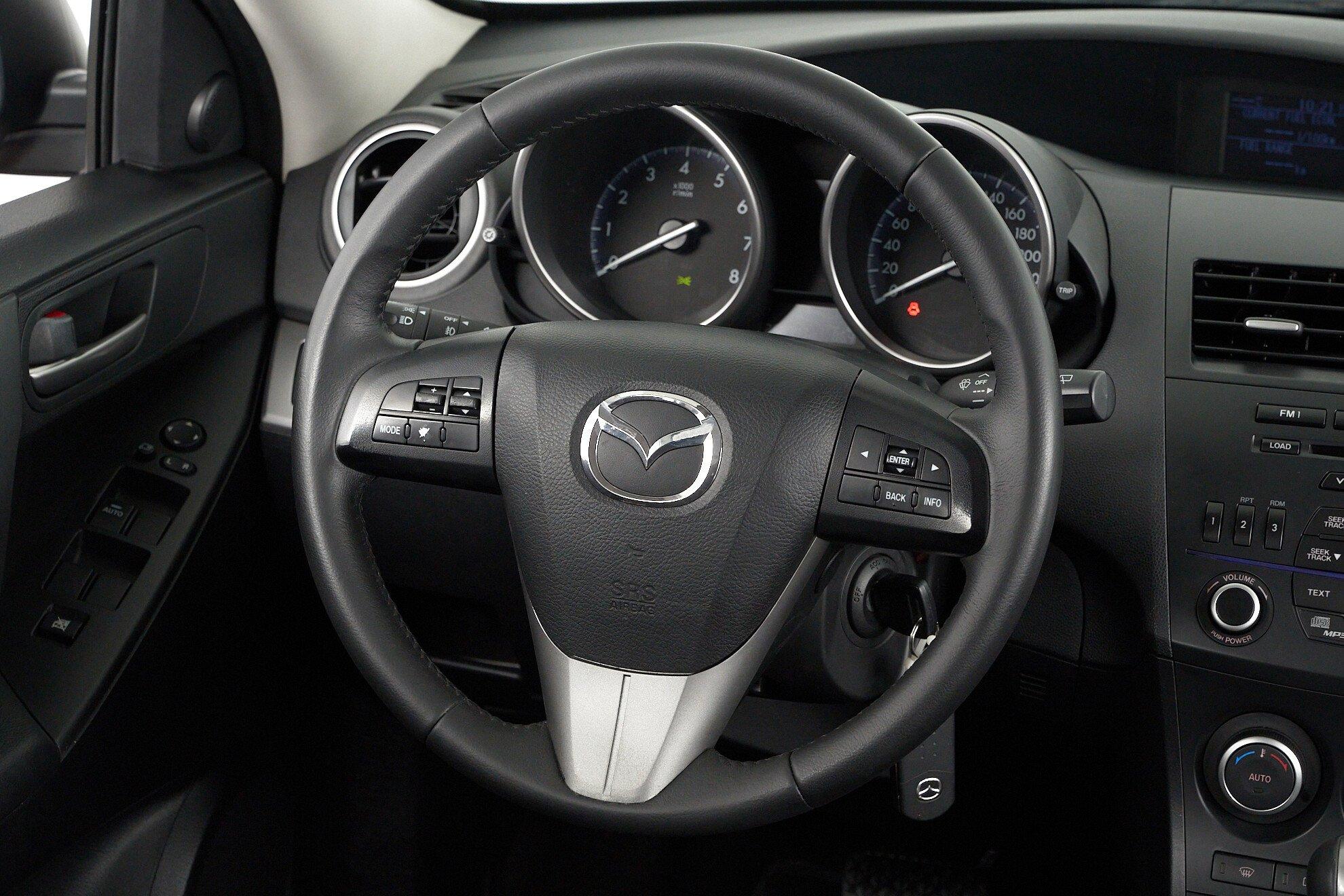 Mazda 3 2012, коричневый
