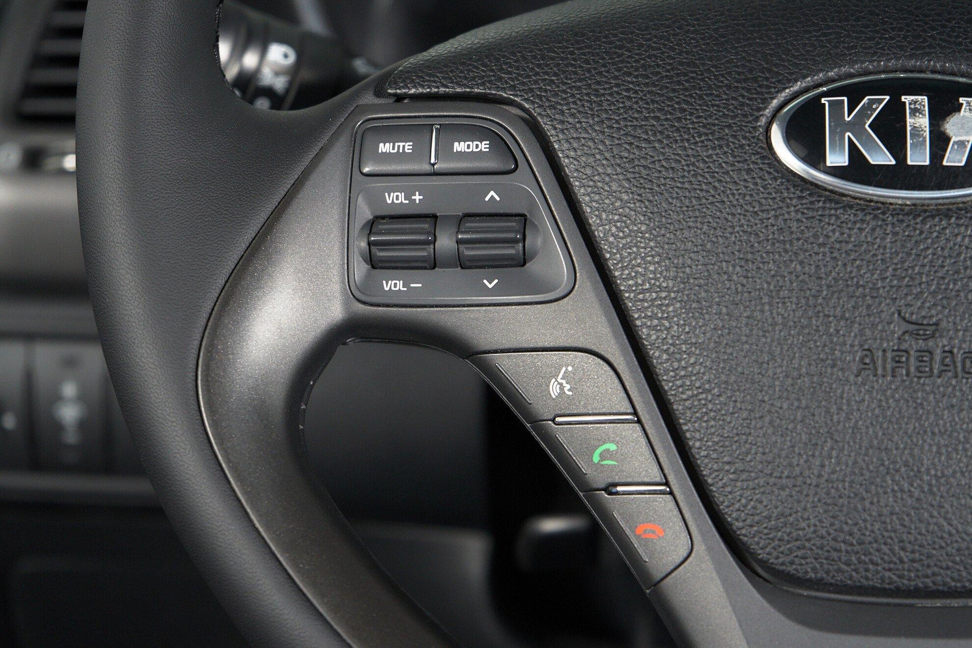 Kia Cerato 2015, черный
