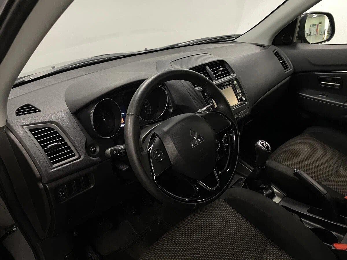 Mitsubishi ASX 2019, серый