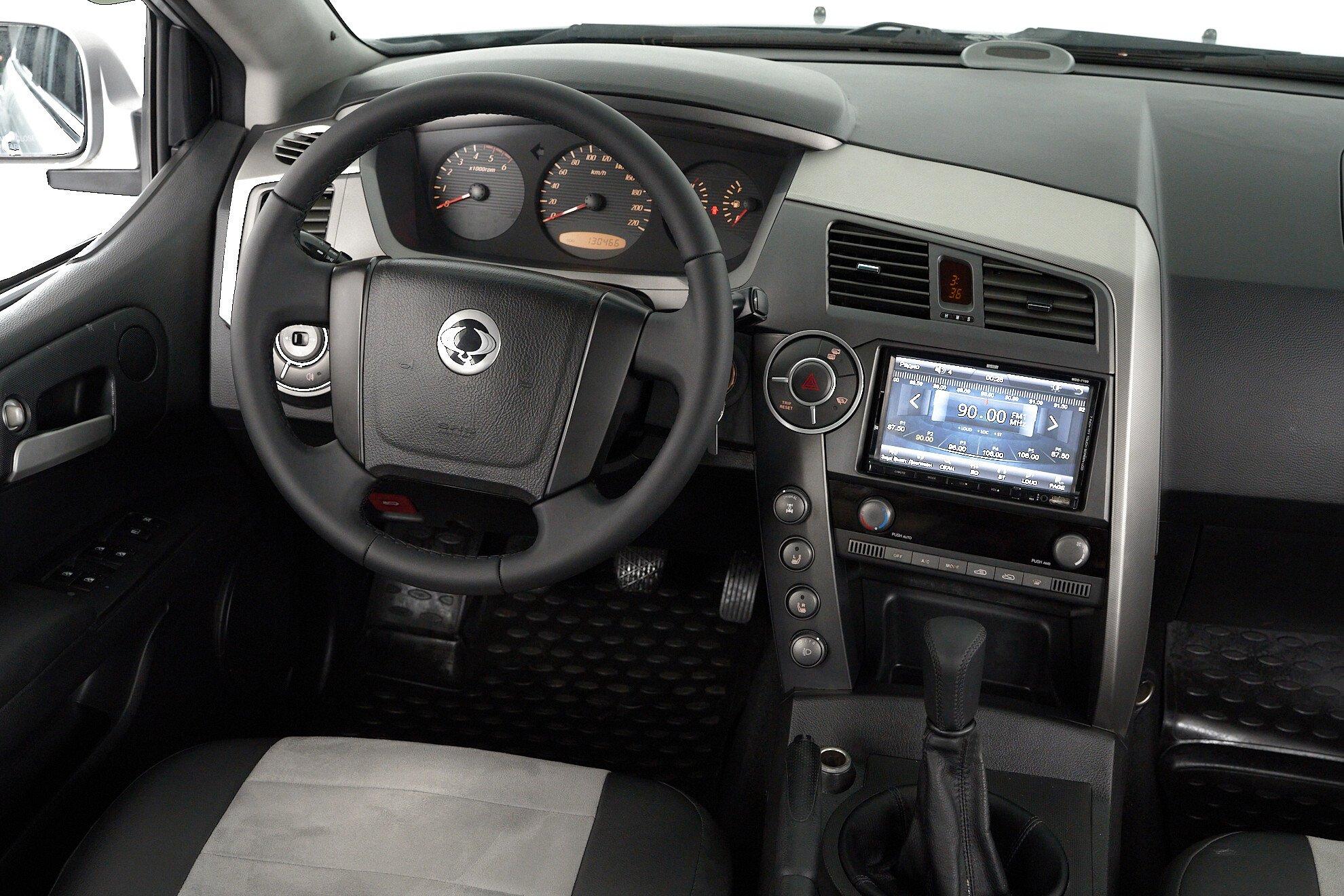 SsangYong Kyron 2012, серебряный