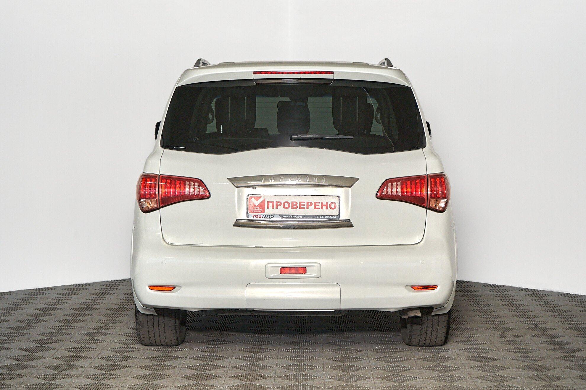 Infiniti QX56 2011, белый