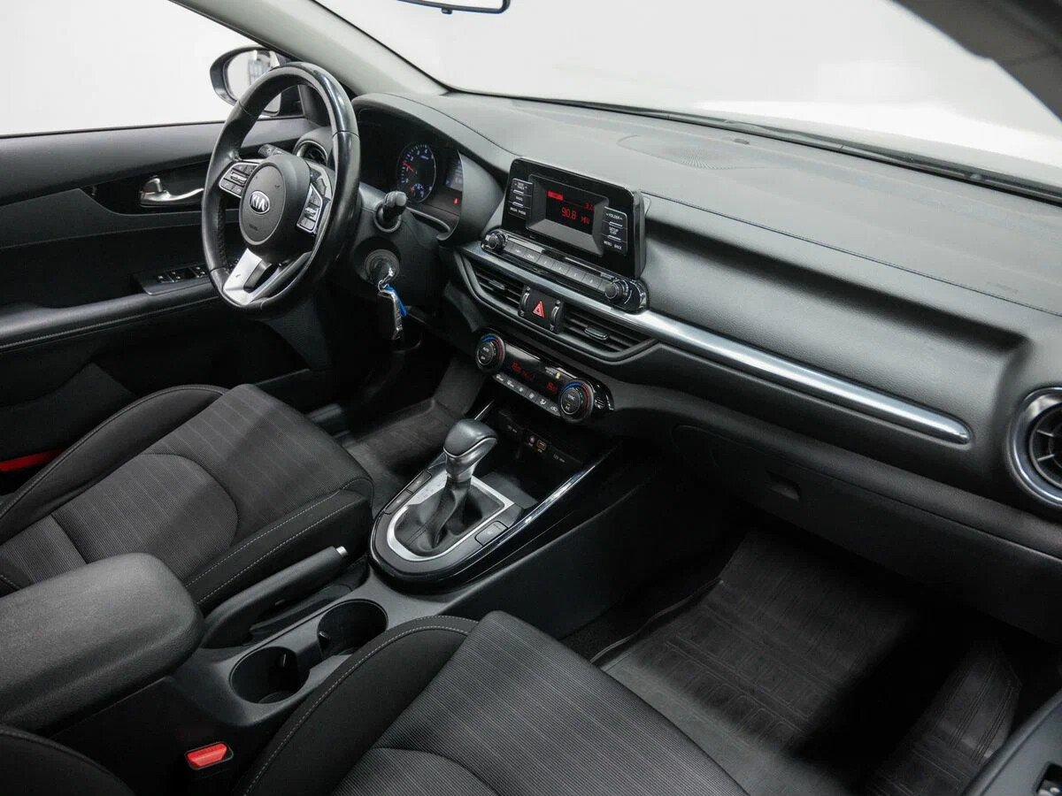 Kia Cerato 2019, синий