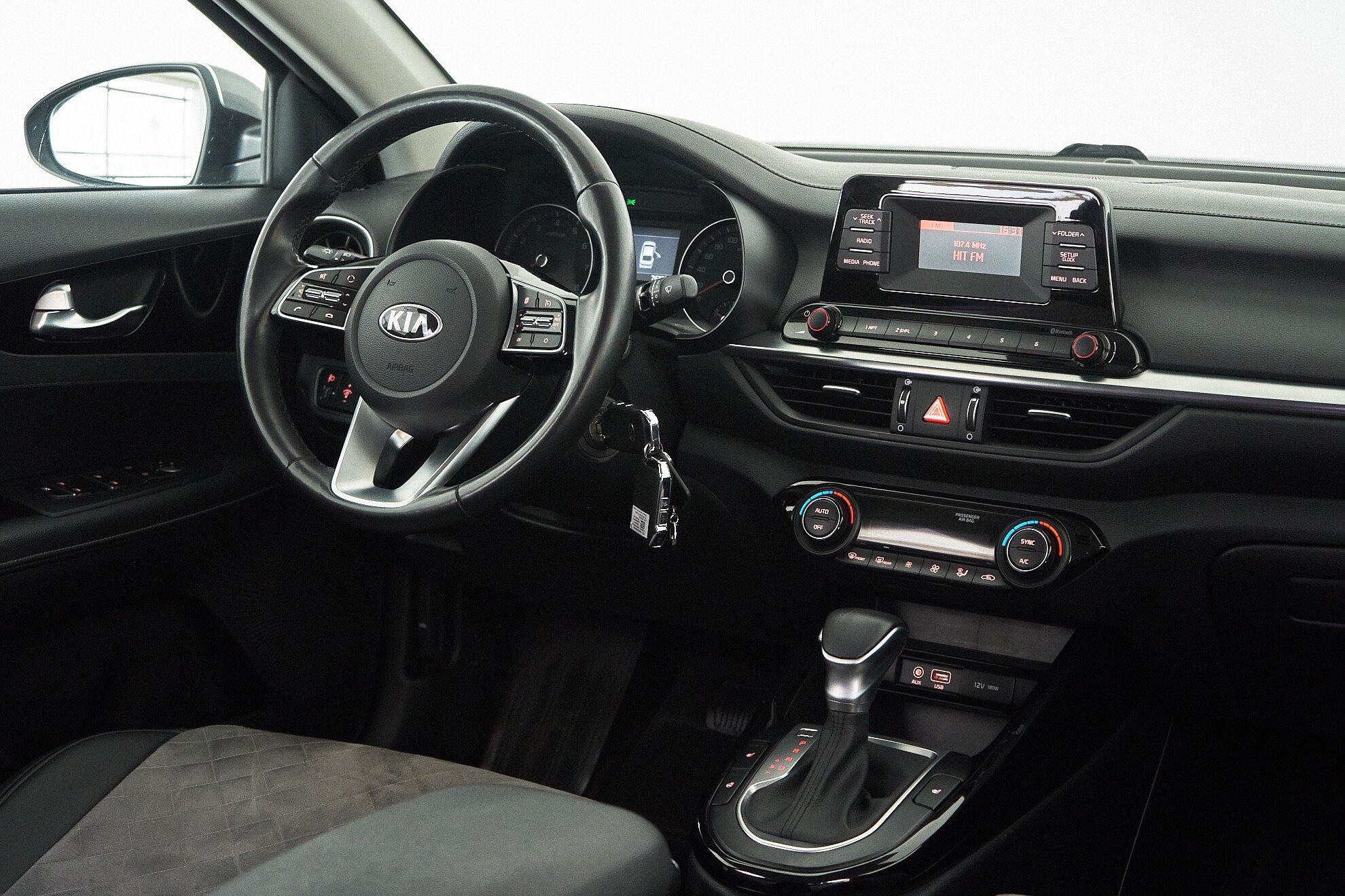 Kia Cerato 2019, серый