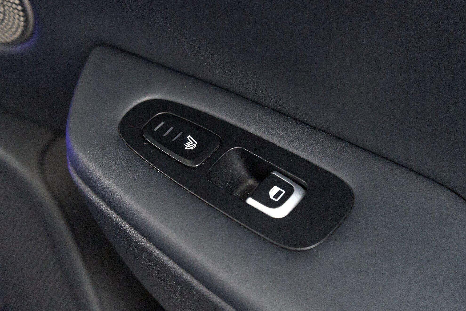Kia Stinger 2019, синий