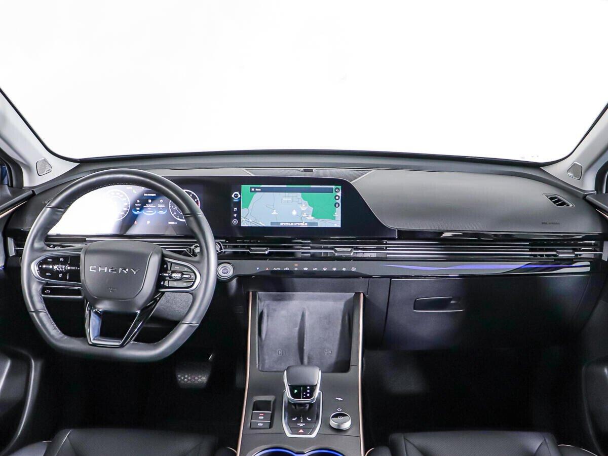 Omoda C5 2022, синий