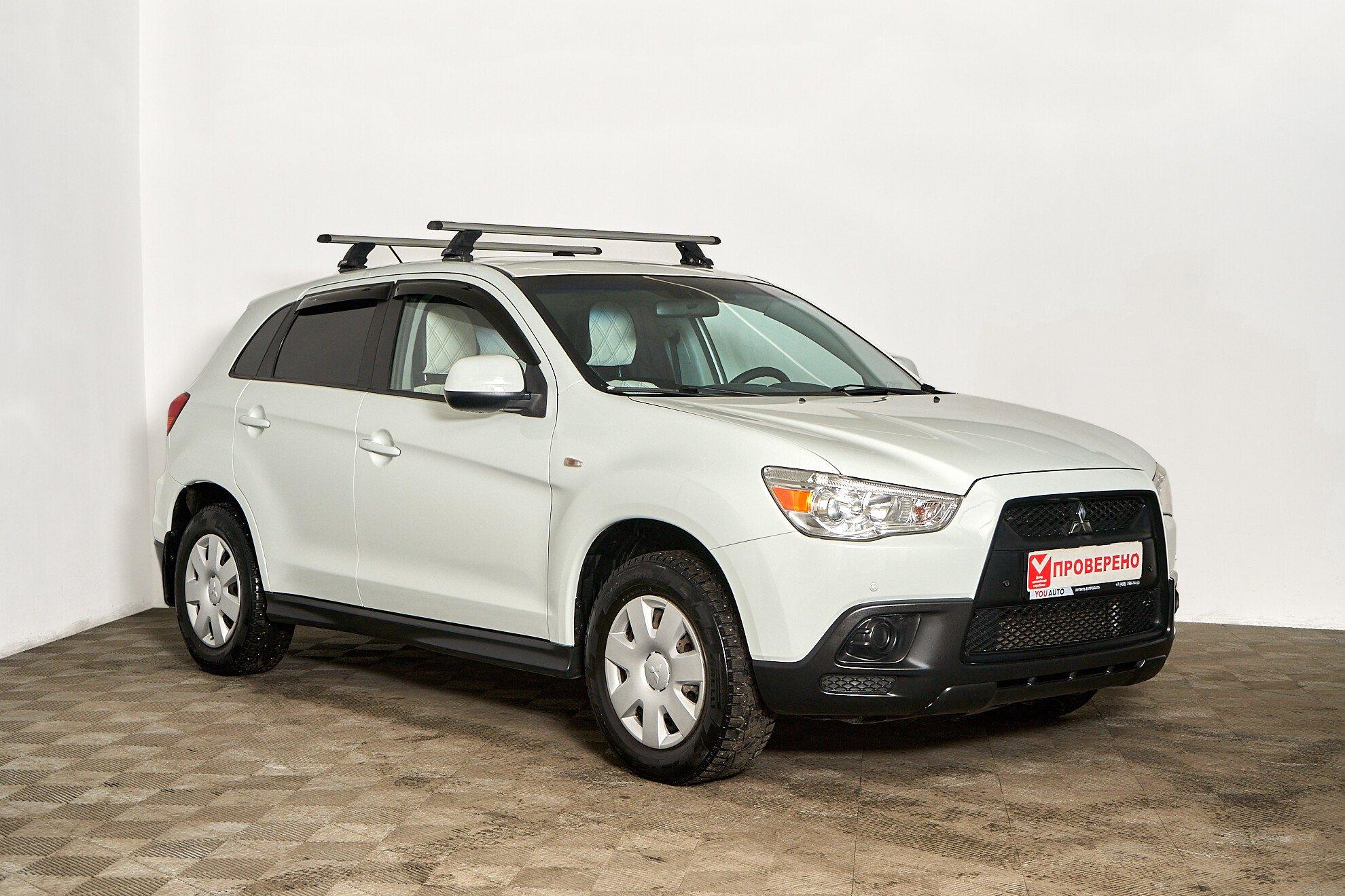 Mitsubishi ASX 2010, белый