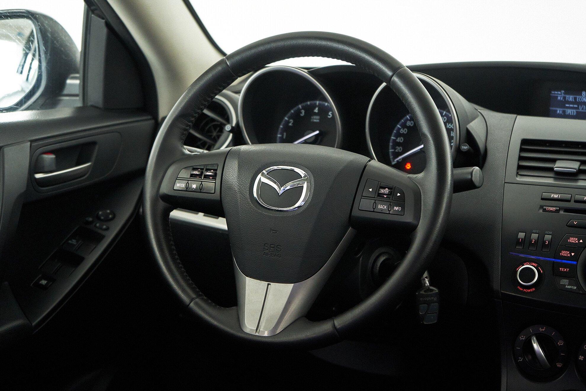 Mazda 3 2013, черный