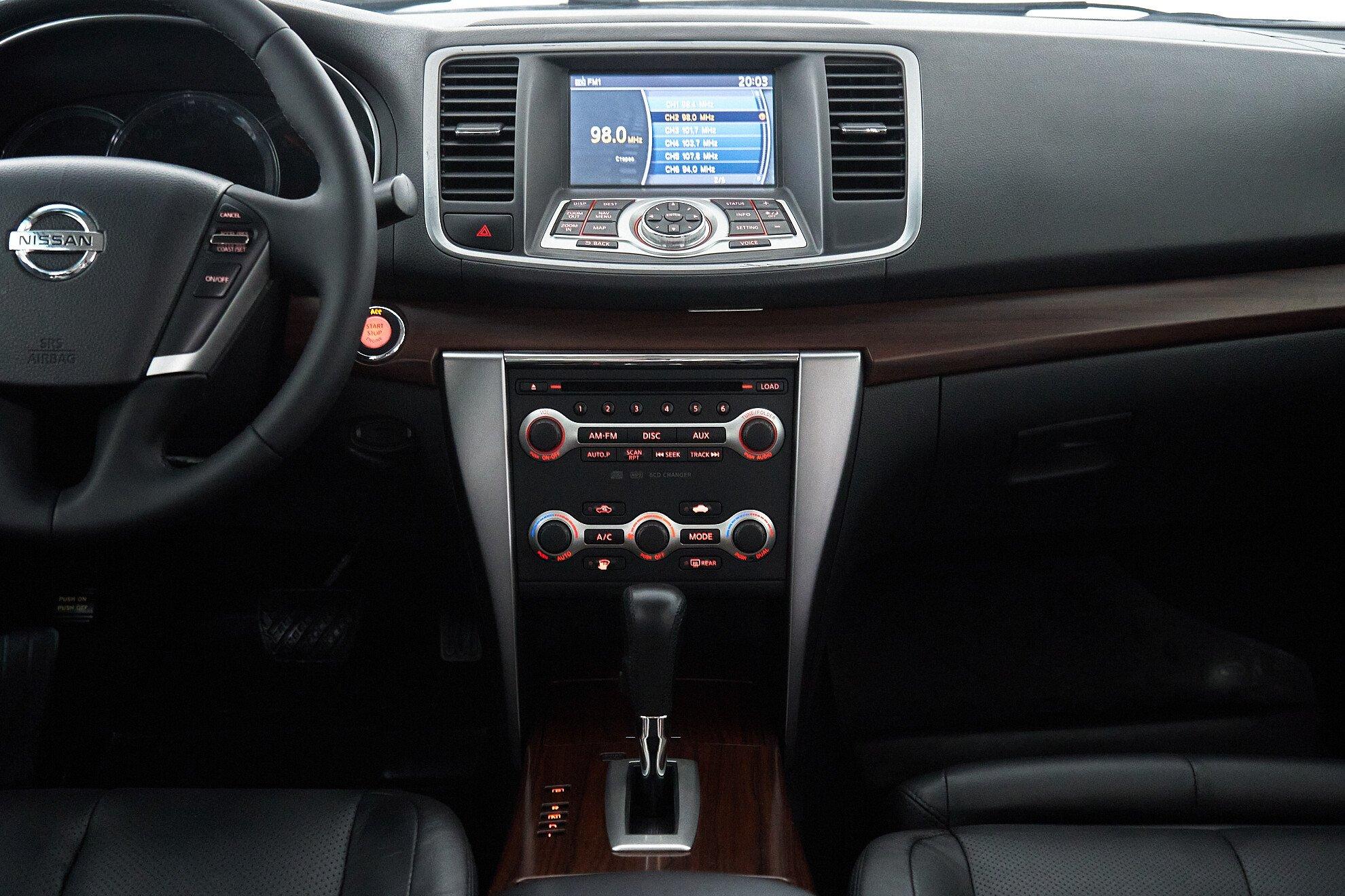 Nissan Teana 2011, черный