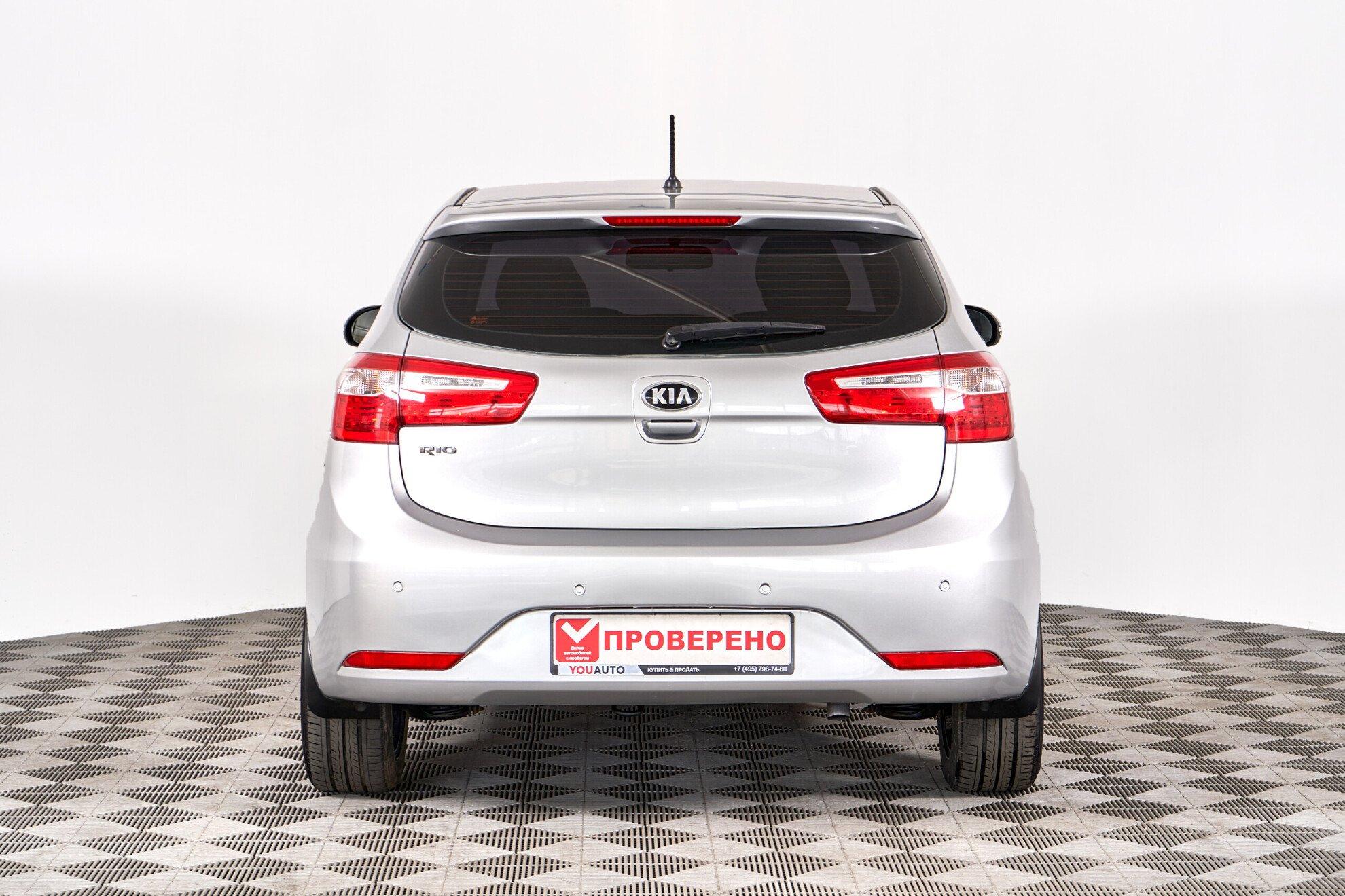 Kia Rio 2014, серебряный
