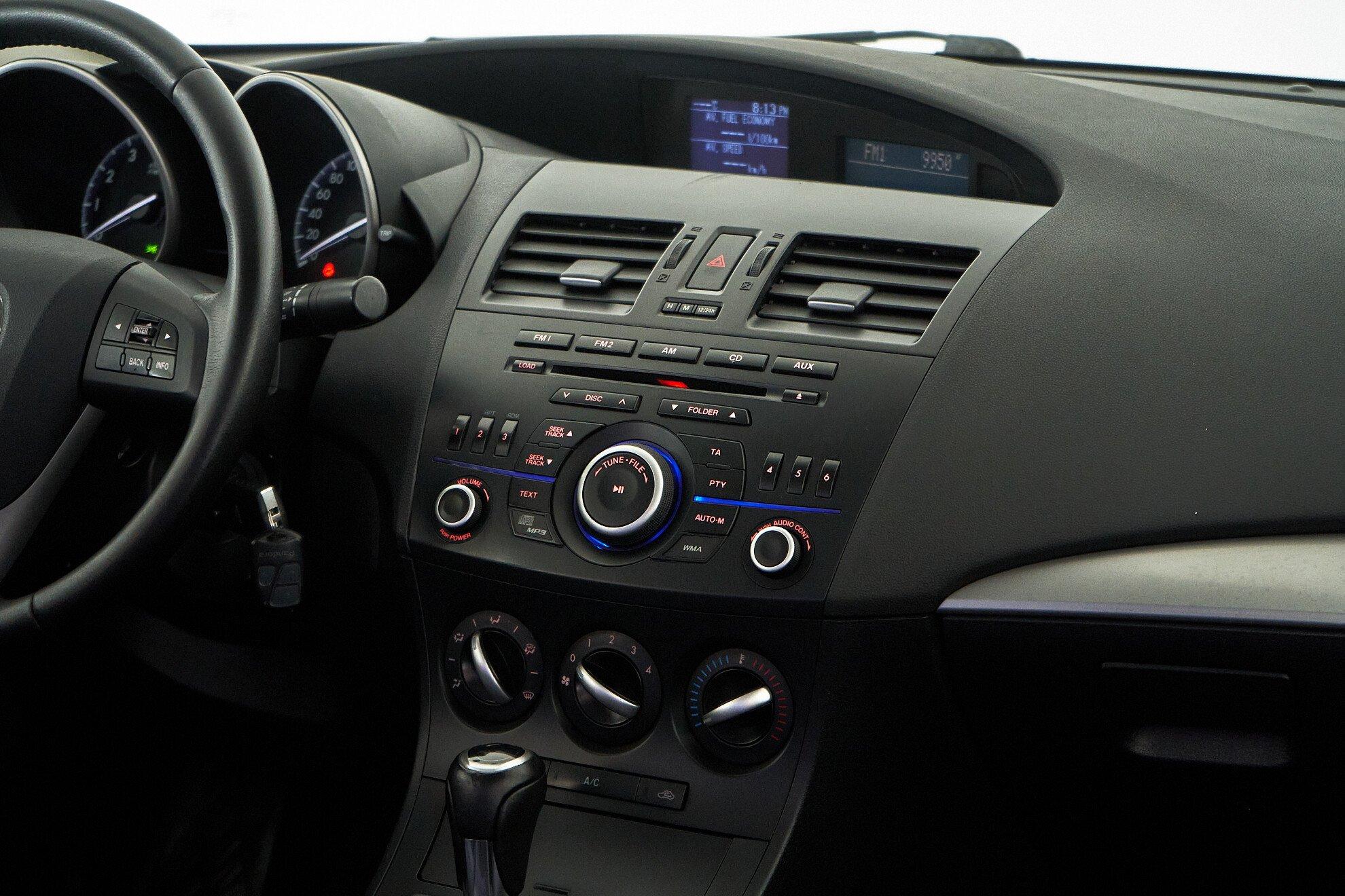 Mazda 3 2013, черный