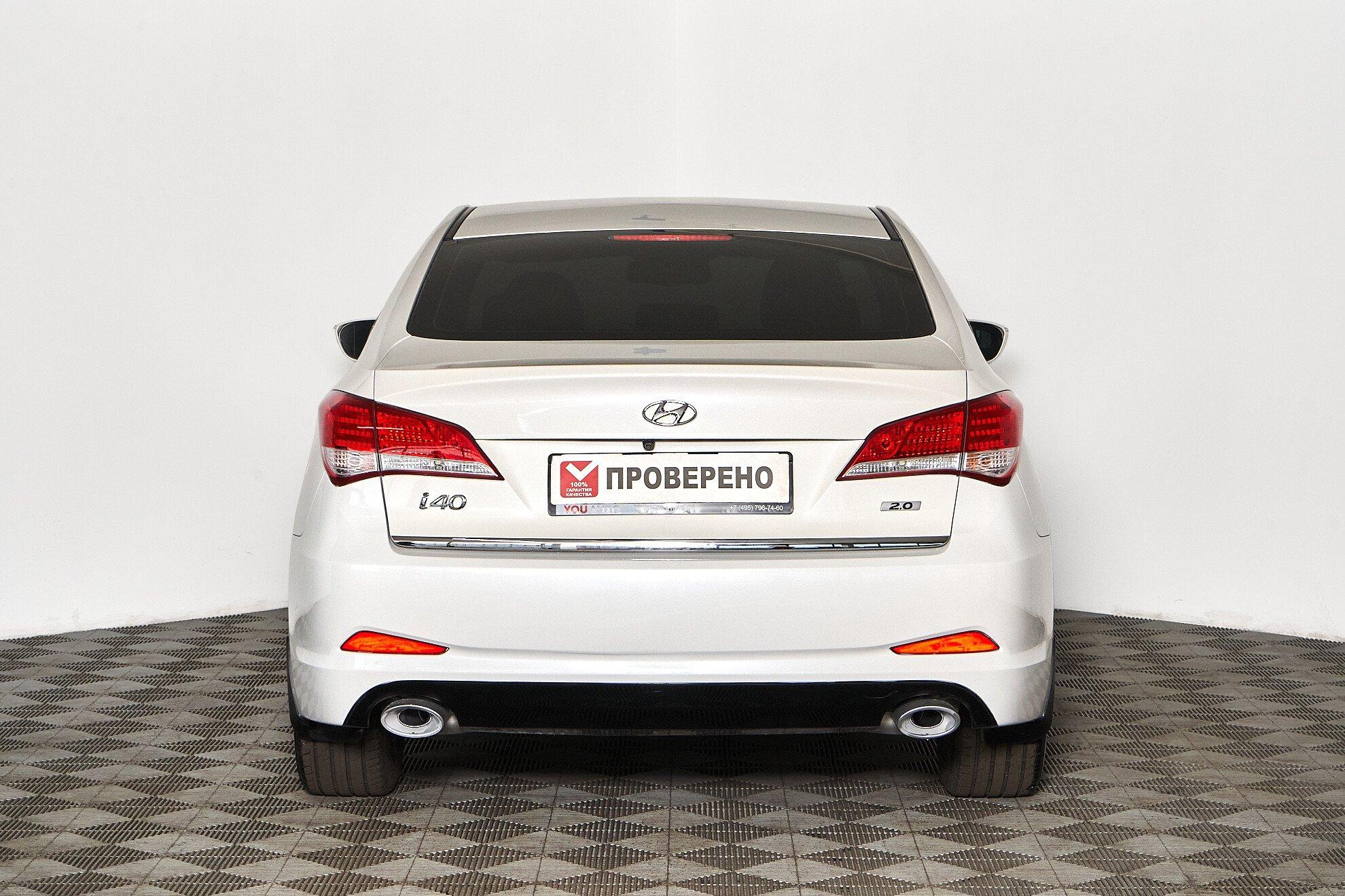 Hyundai i40 2013, белый