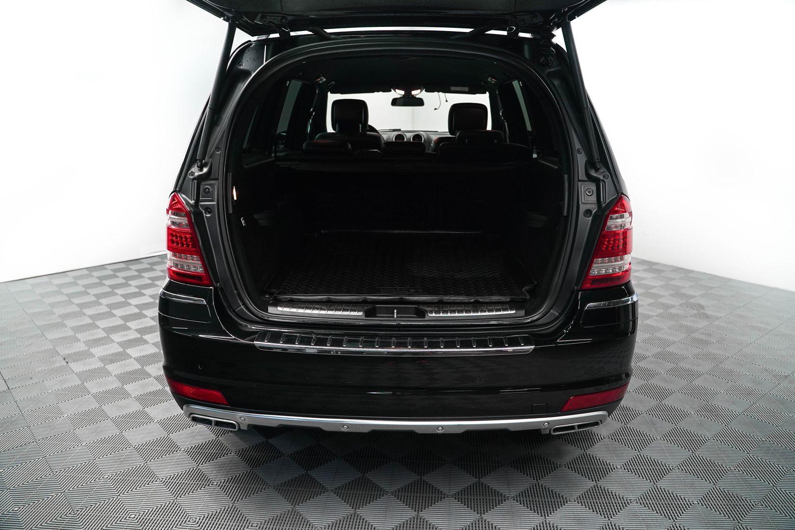 Mercedes-Benz GL-Класс 2012, черный