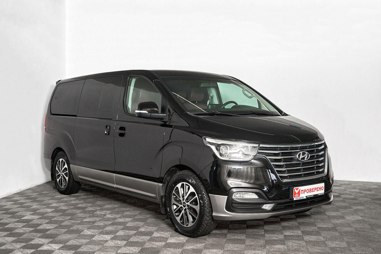 Hyundai Grand Starex 2018, черный