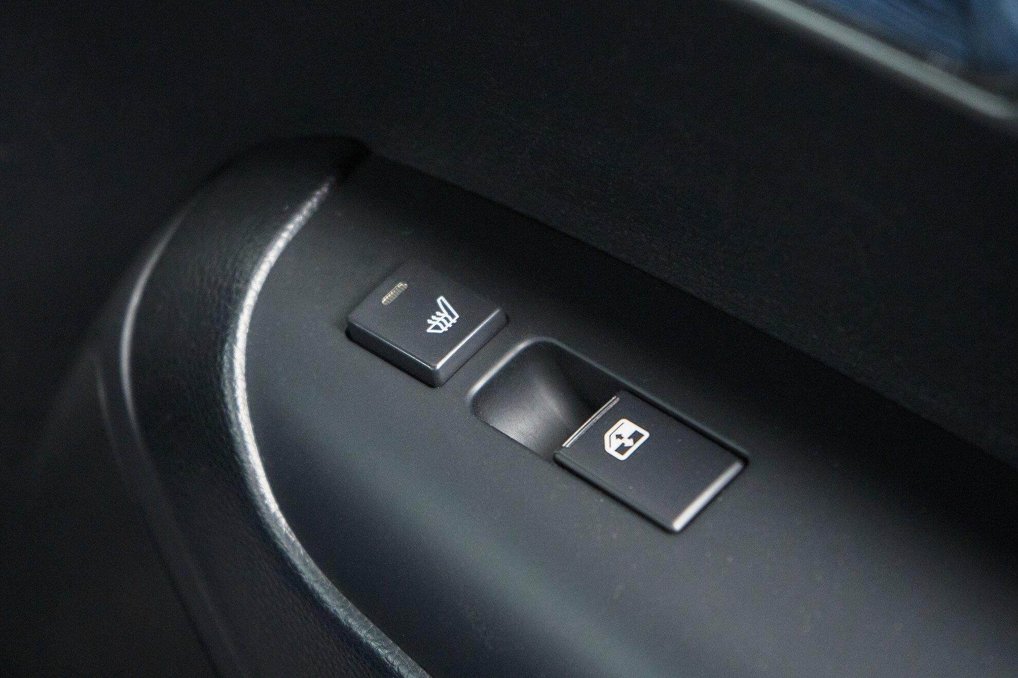 Kia Mohave 2010, бежевый