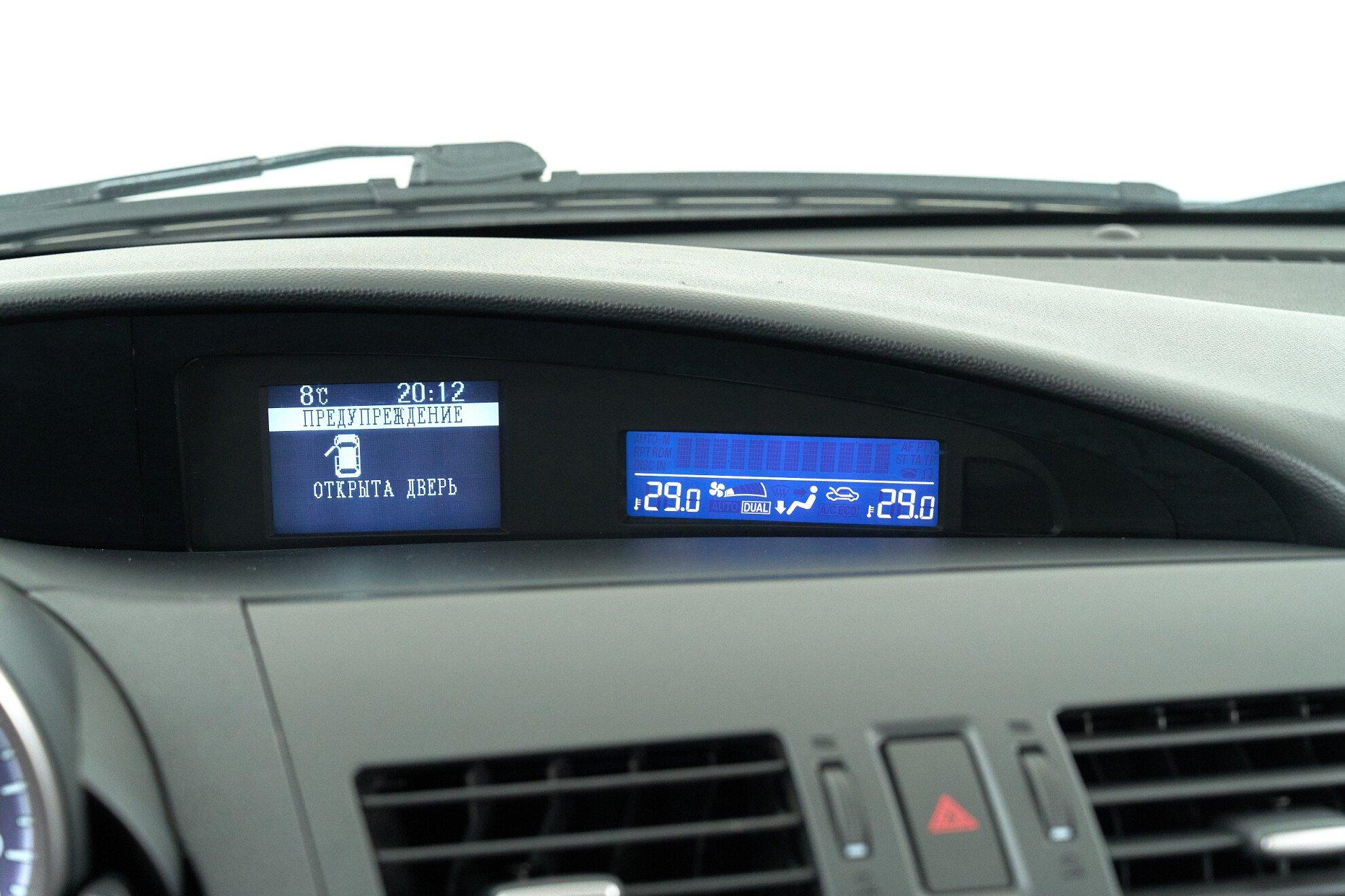 Mazda 3 2012, белый