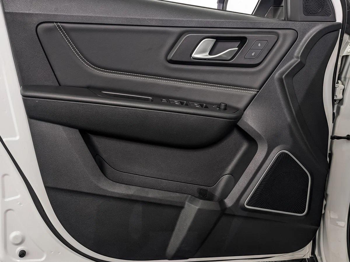 FAW Besturn X40 2023, белый