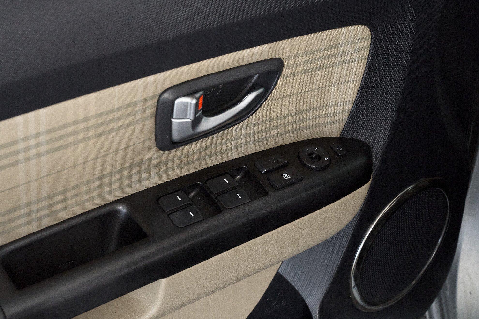 Kia Soul 2012, серебряный