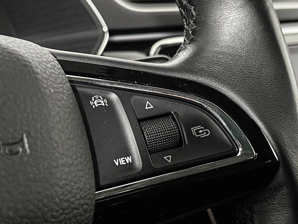 Skoda Superb 2021, синий