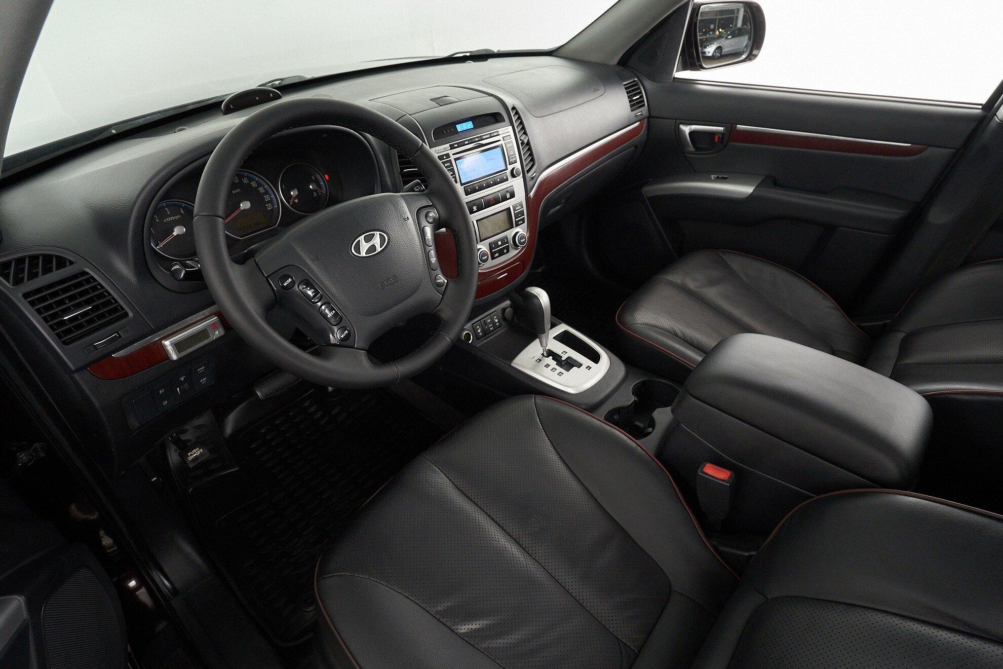 Hyundai Santa Fe 2010, фиолетовый