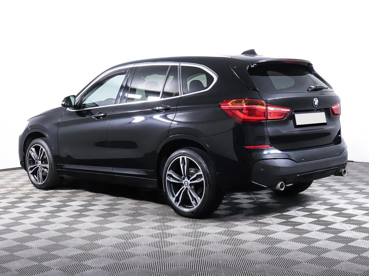 BMW X1 2018, черный