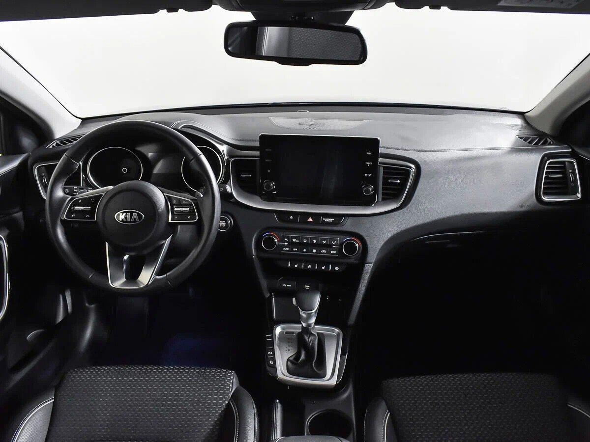 Kia XCeed 2021, серый
