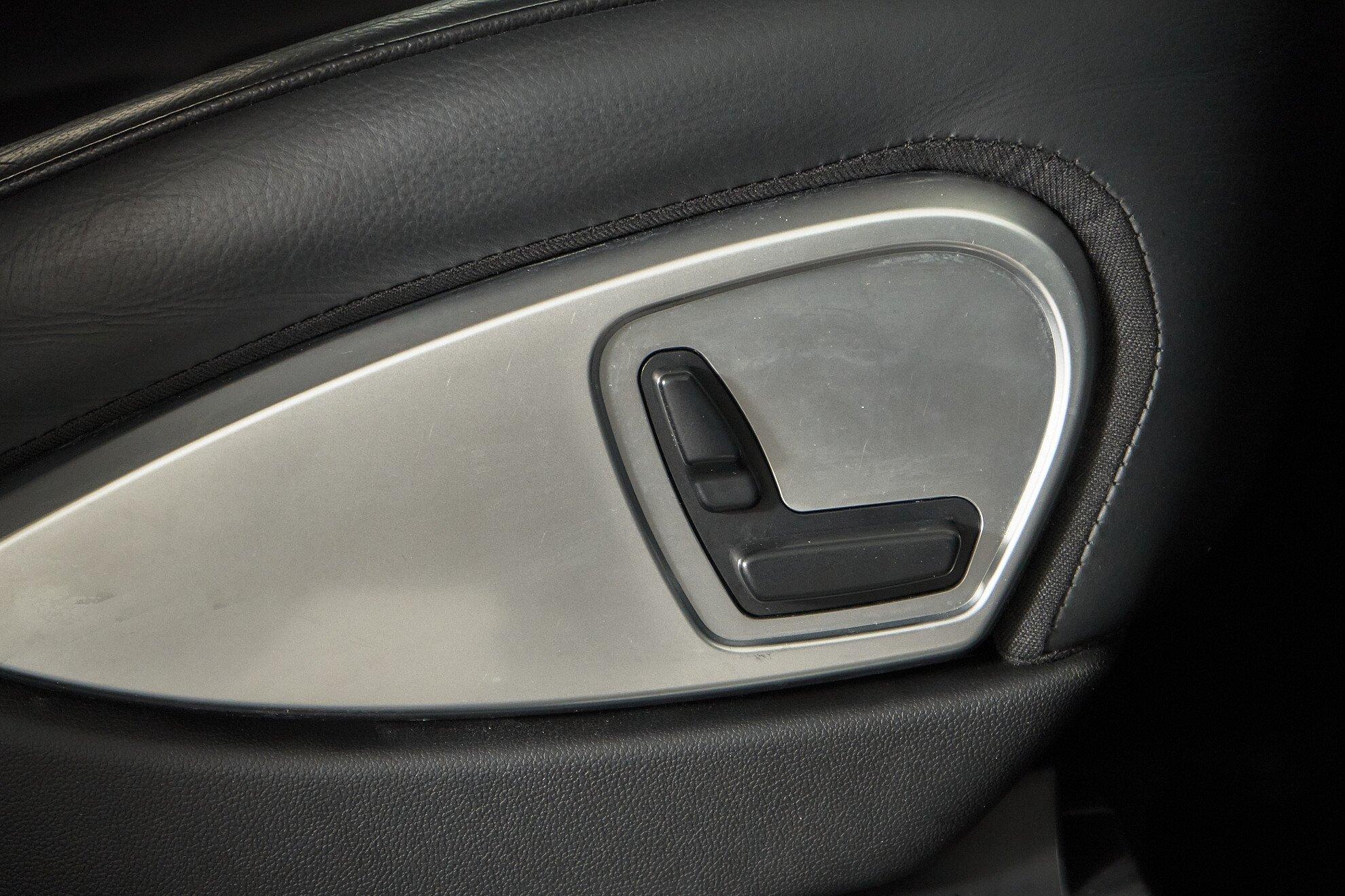 Mercedes-Benz M-Класс 2008, черный