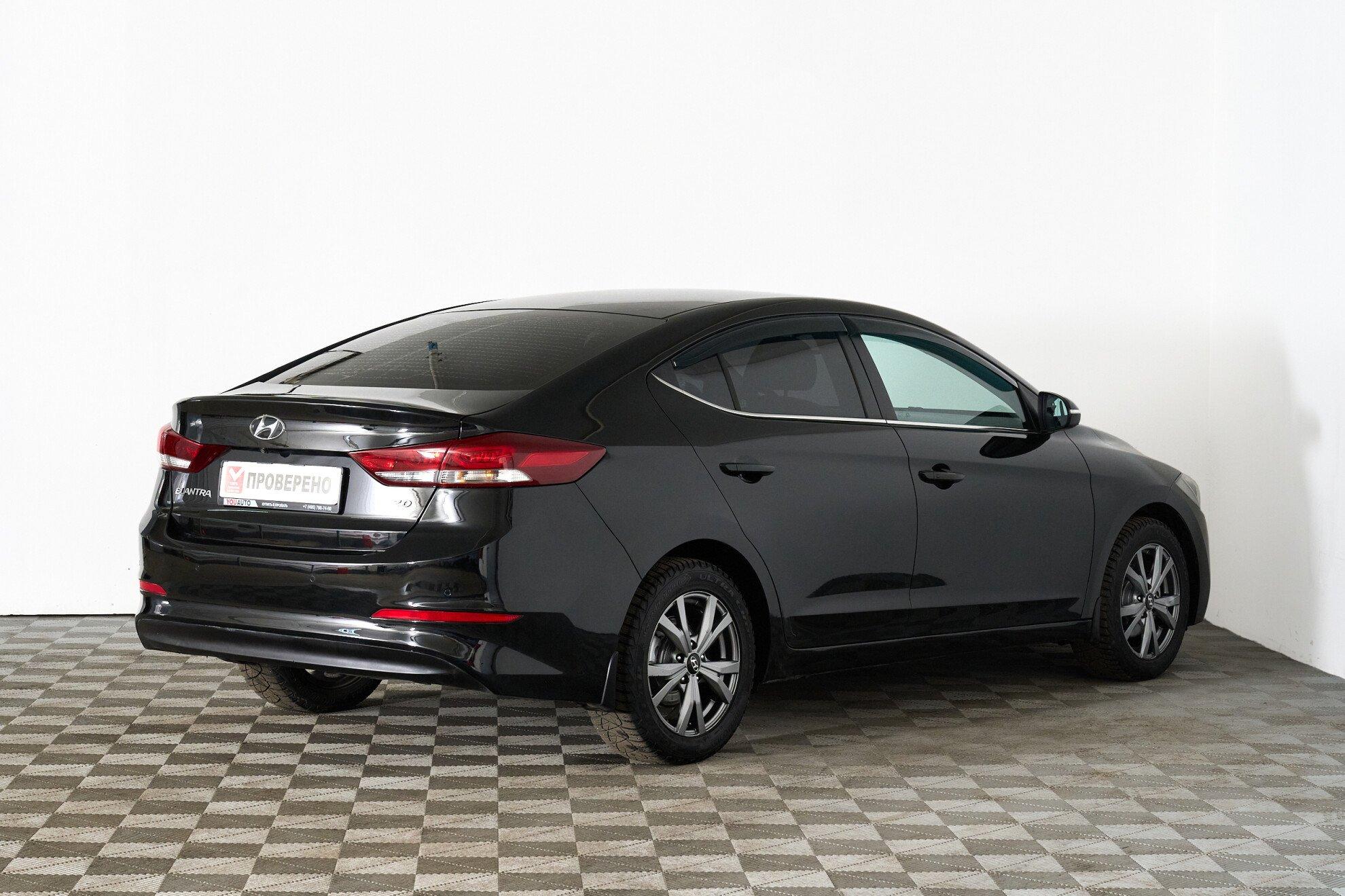 Hyundai Elantra 2016, черный