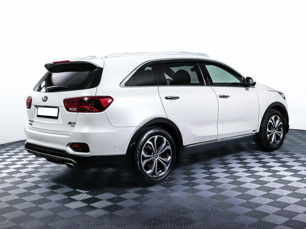 Kia Sorento 2020, белый