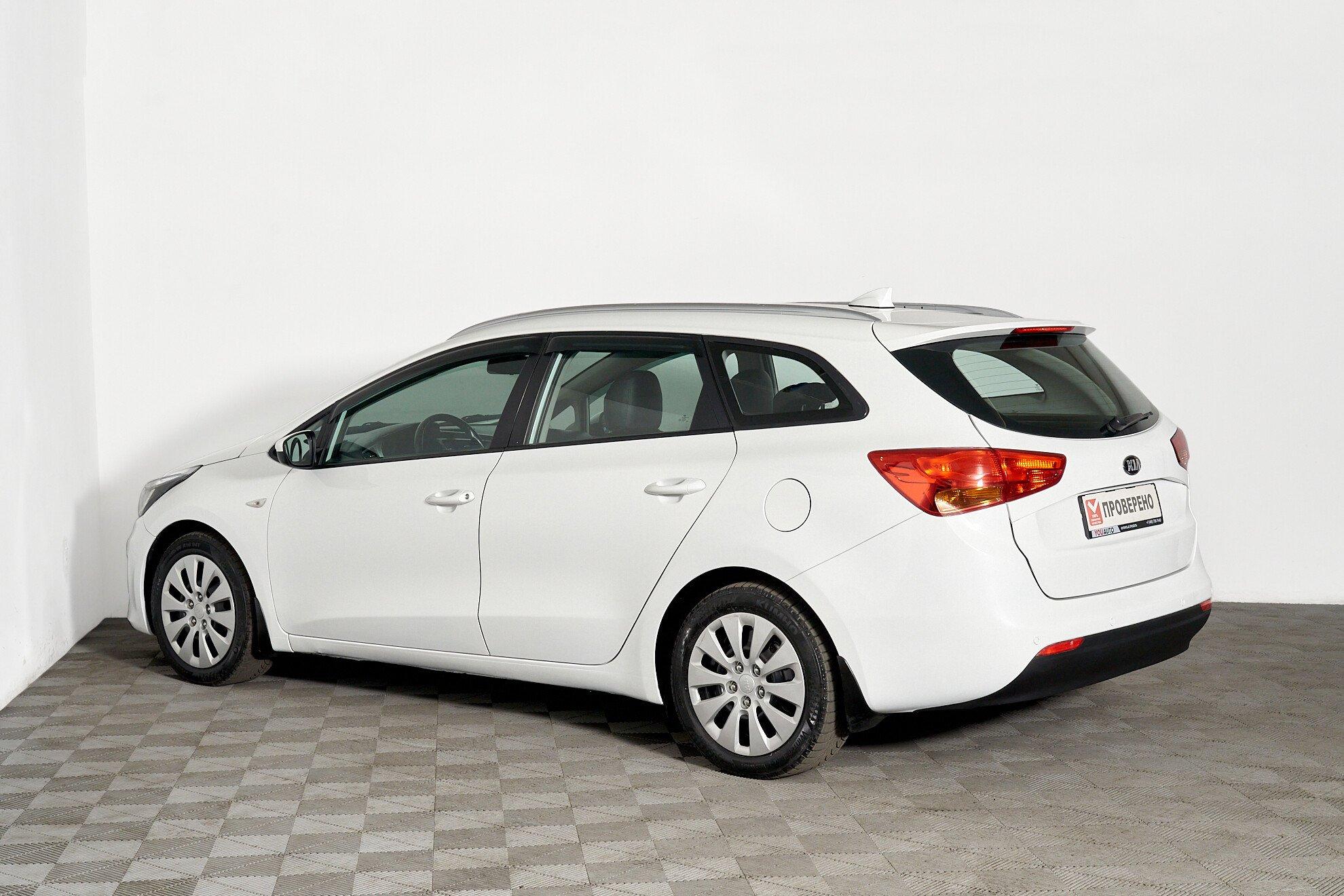 Kia Ceed 2018, белый