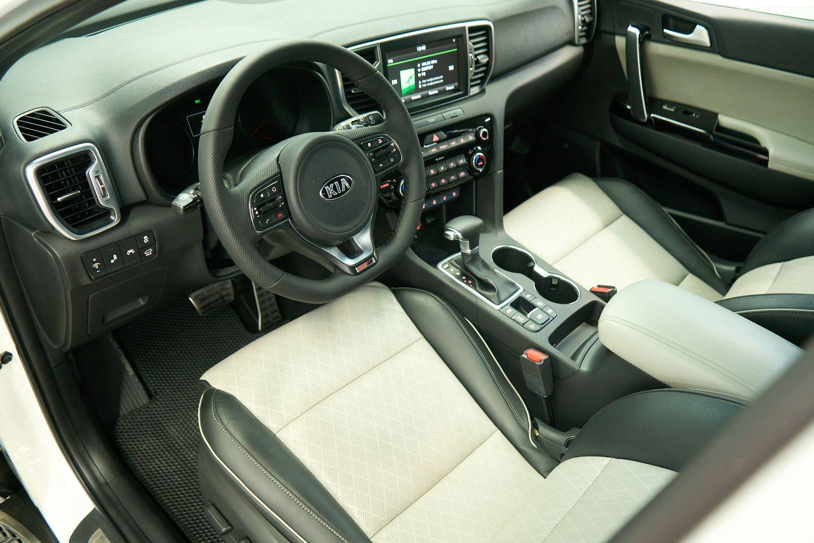 Kia Sportage 2017, белый