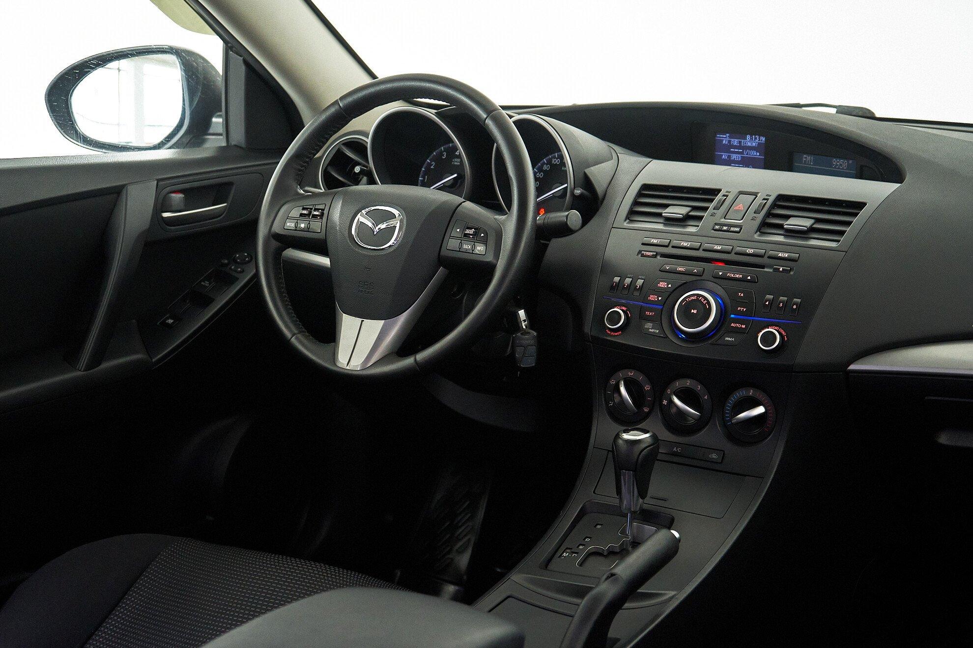 Mazda 3 2013, черный