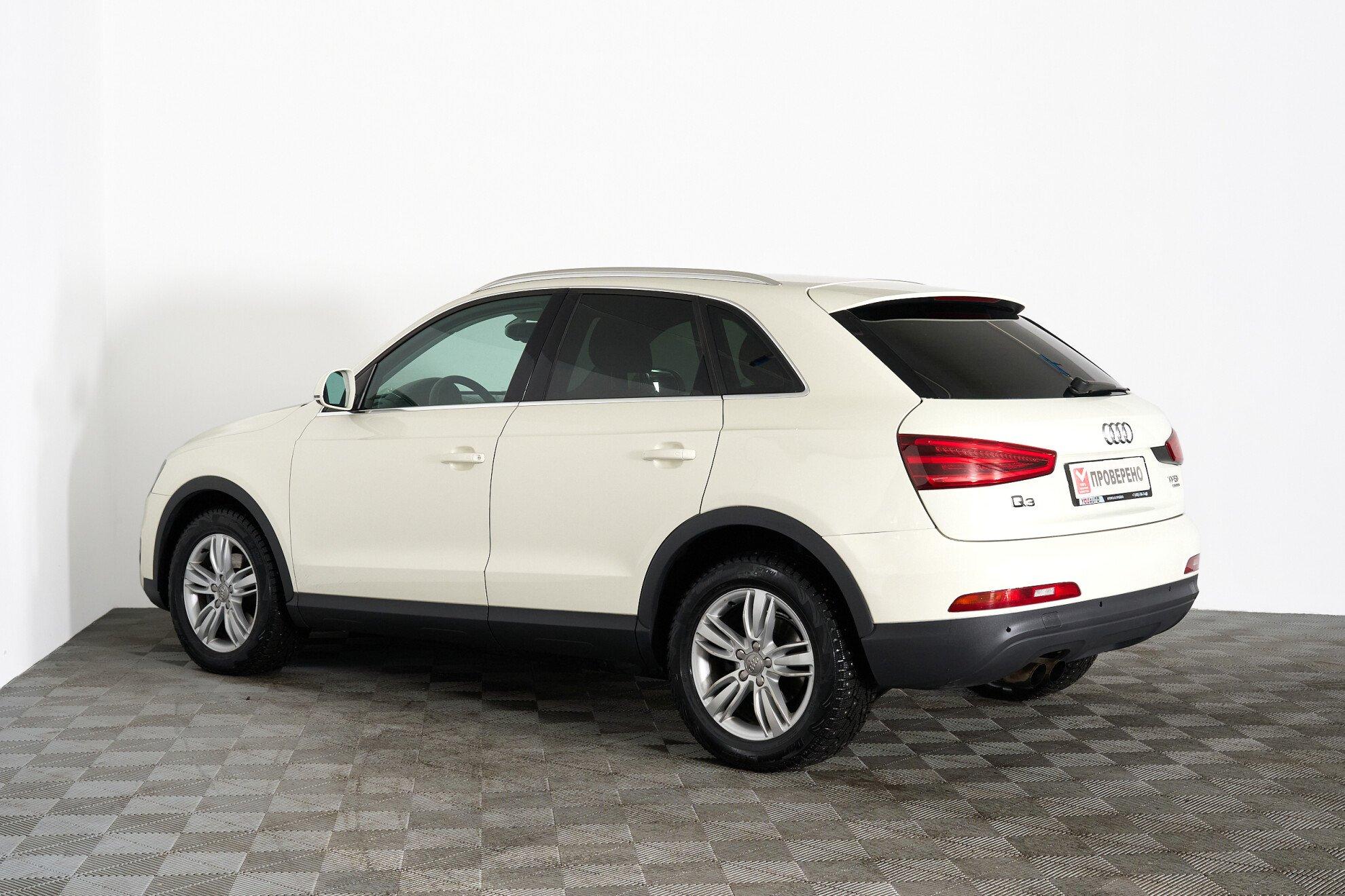 Audi Q3 2012, белый