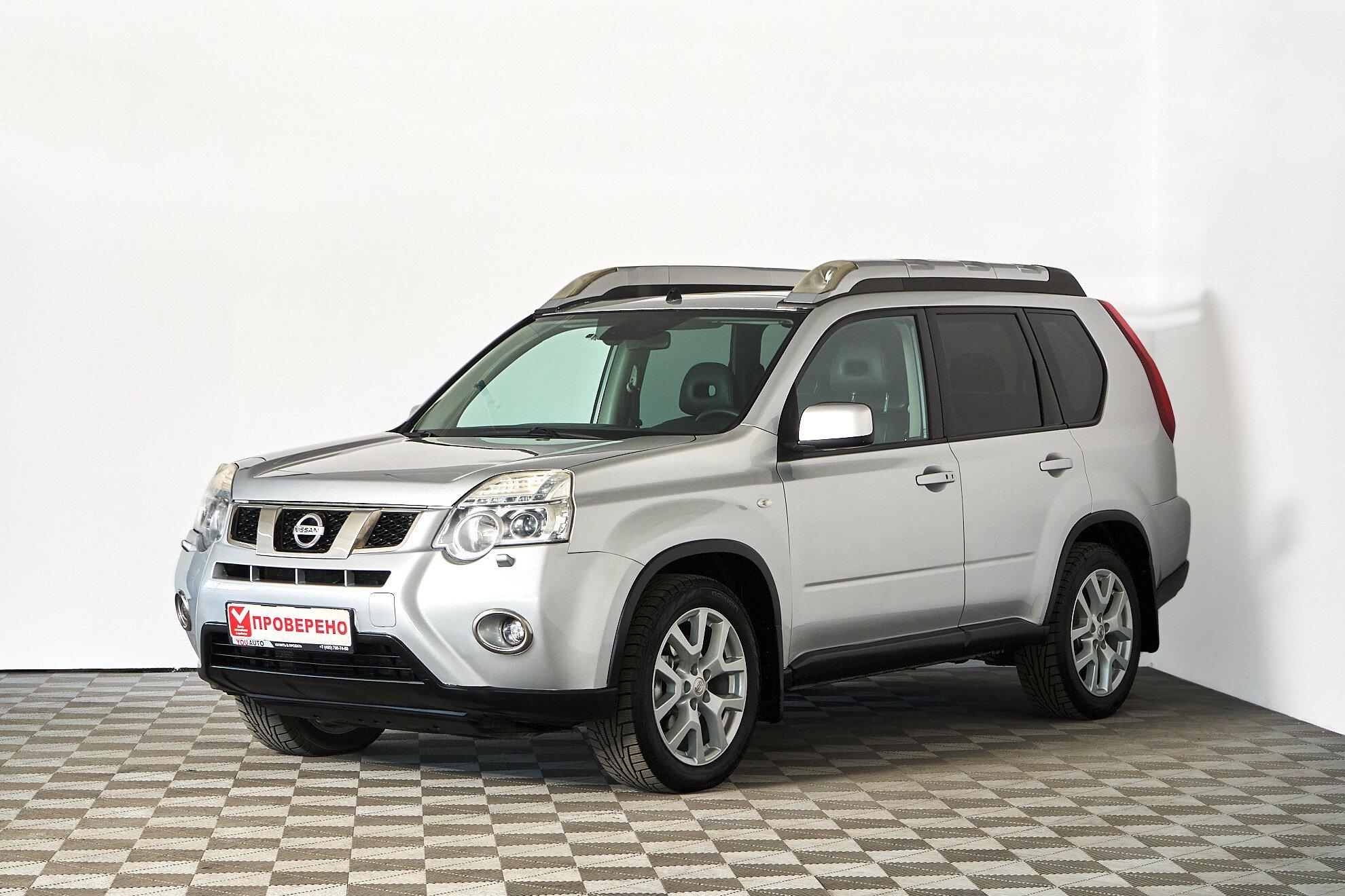 Nissan X-Trail 2013, серебряный