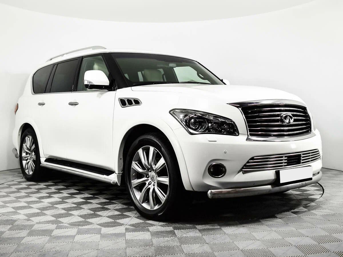 Infiniti QX56 2011, белый