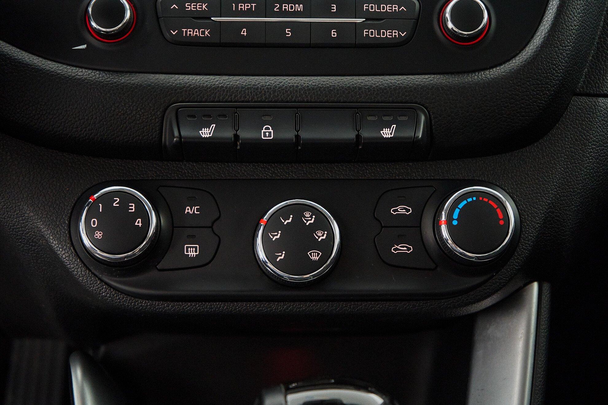Kia Ceed 2015, серый