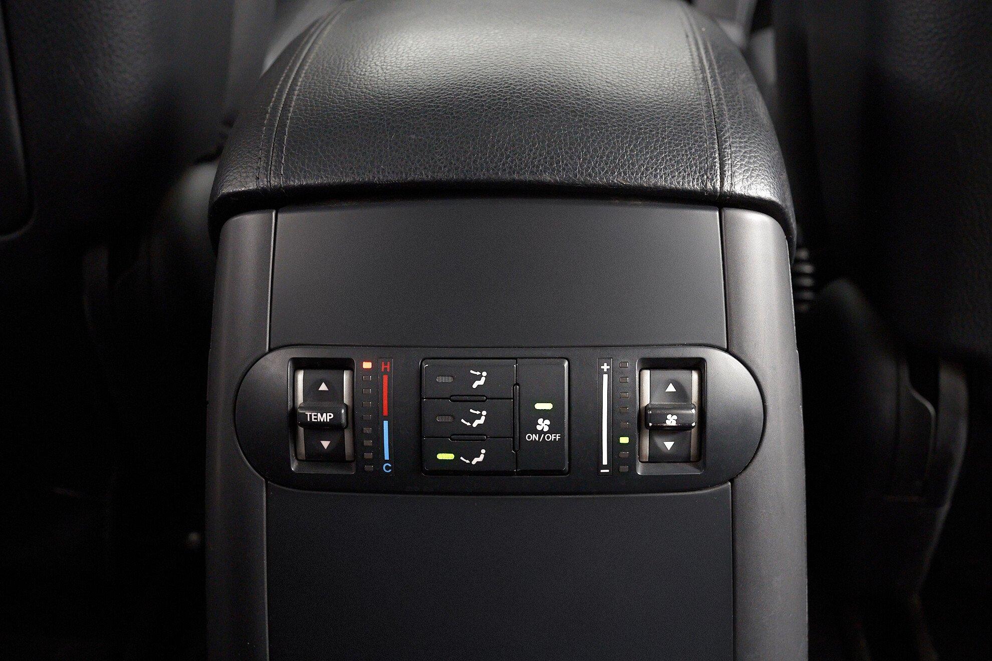Kia Mohave 2009, черный