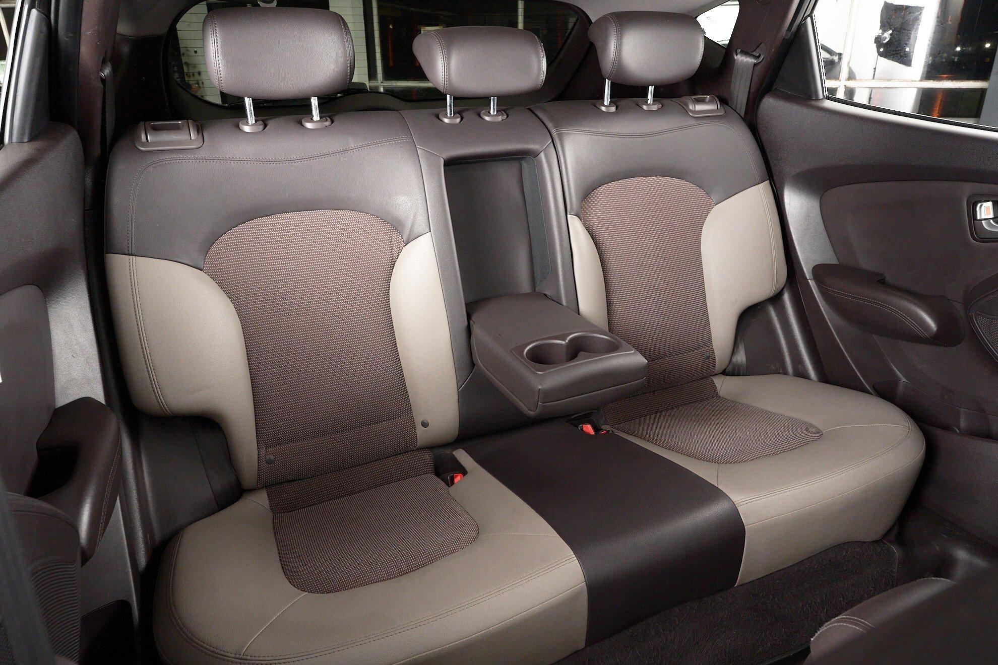 Hyundai ix35 2012, черный