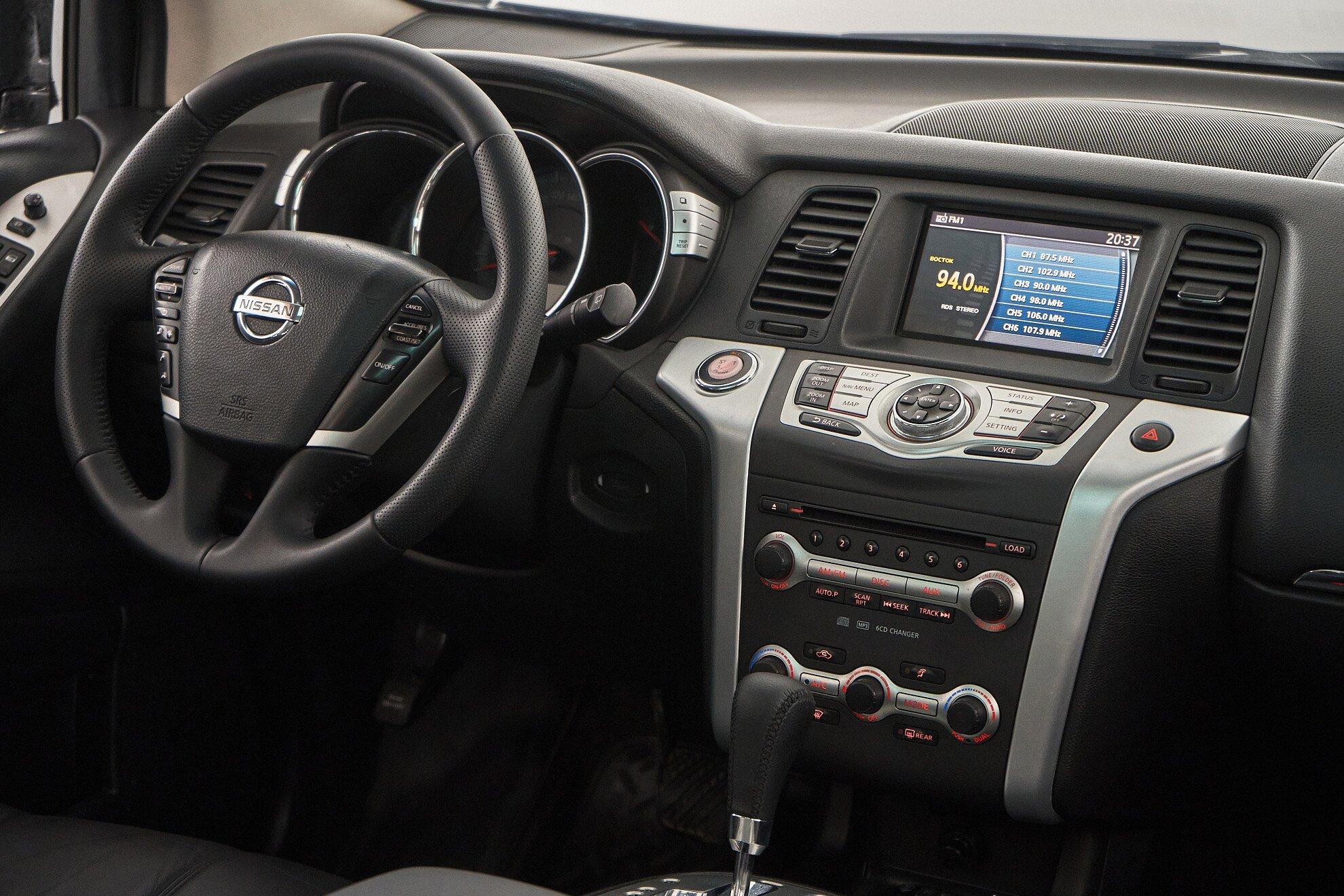 Nissan Murano 2011, черный