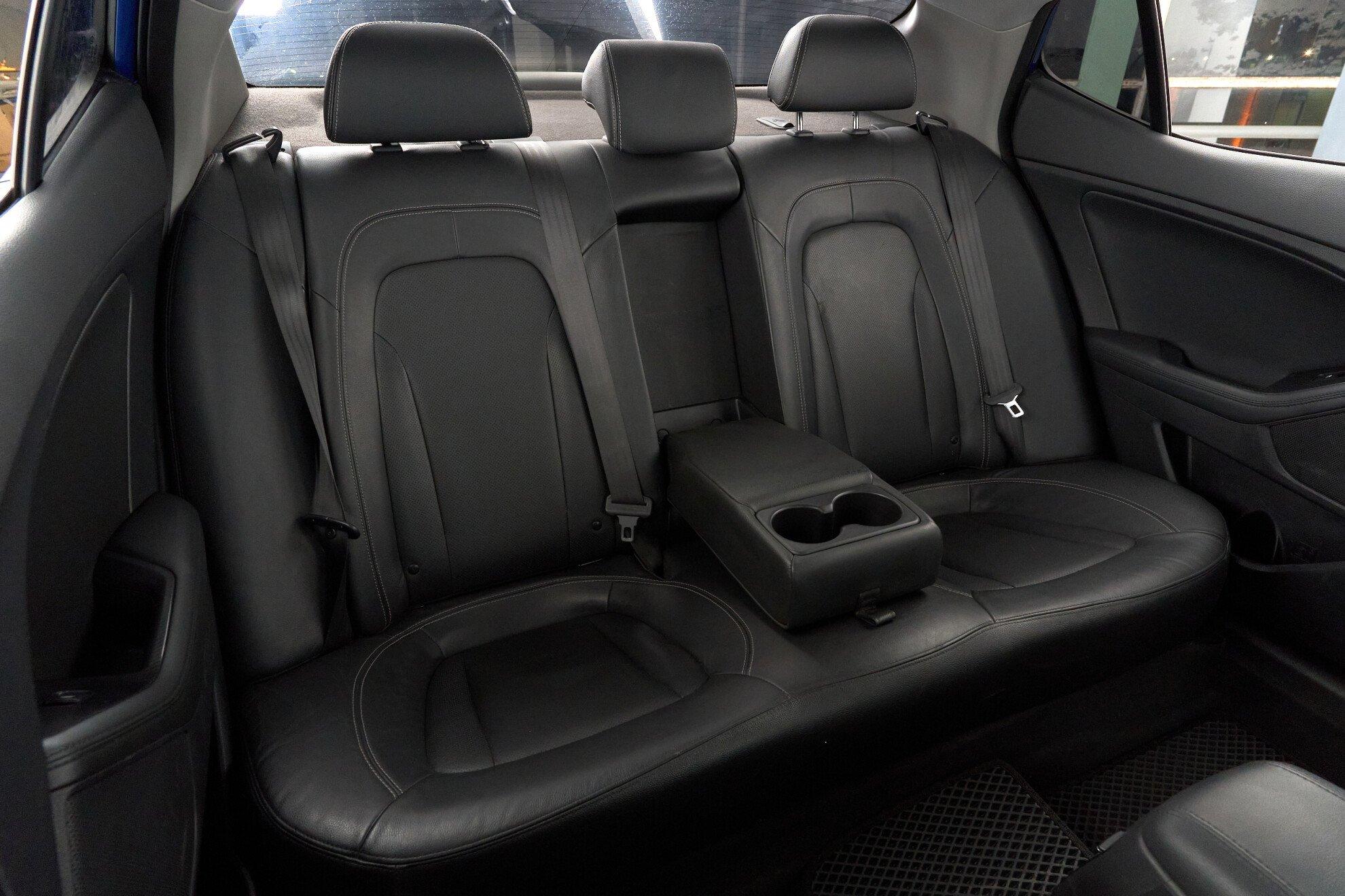 Kia Optima 2011, голубой
