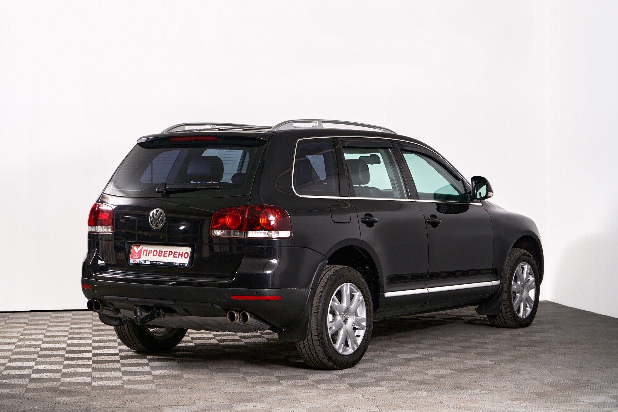 Volkswagen Touareg 2008, черный