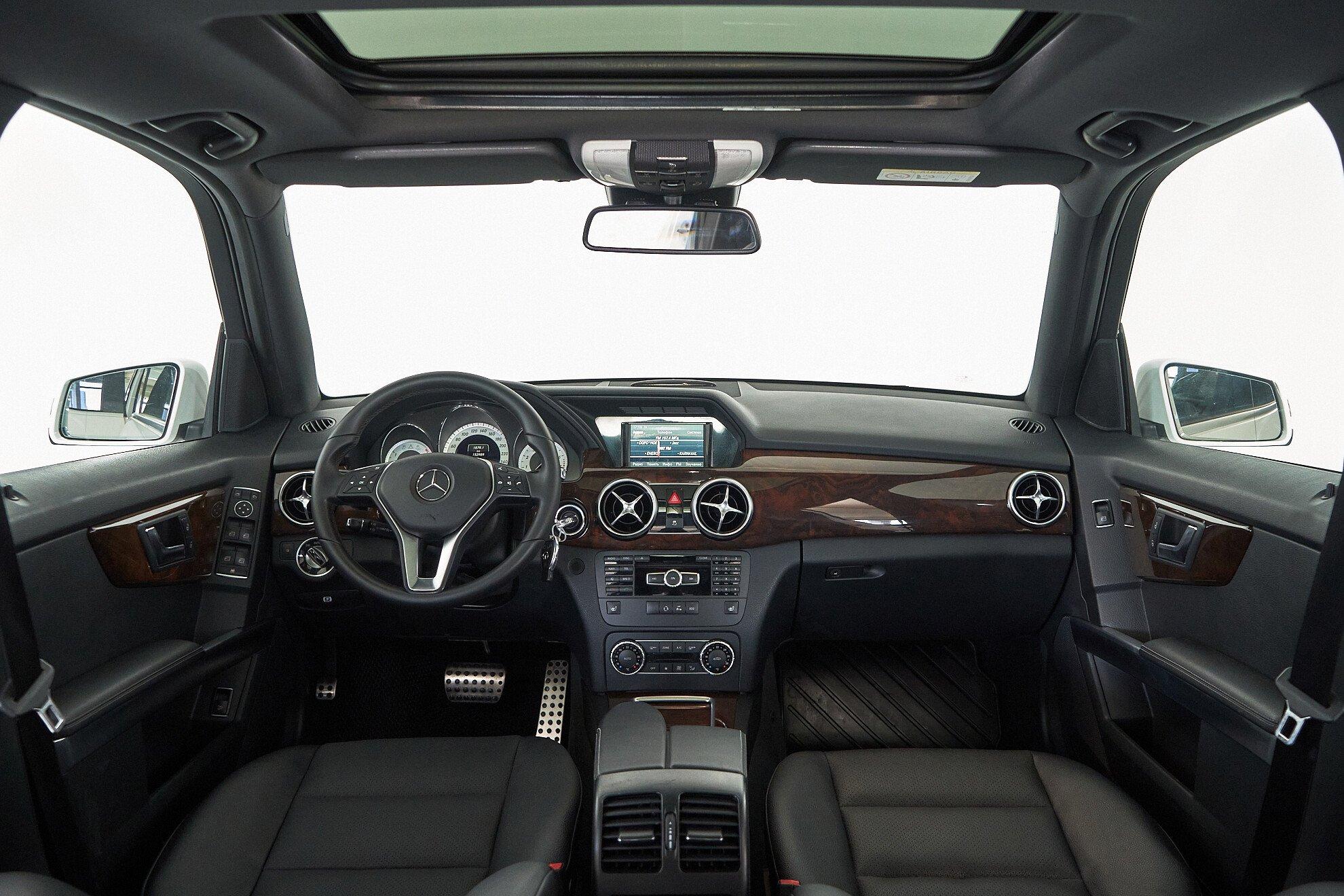 Mercedes-Benz GLK-Класс 2014, белый