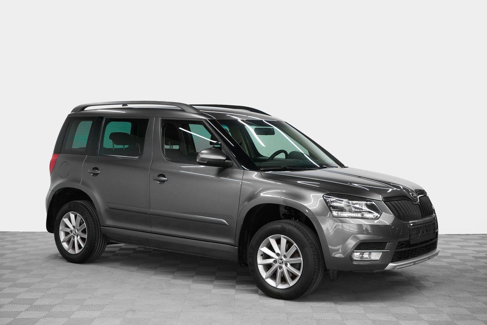 Skoda Yeti 2017, серый