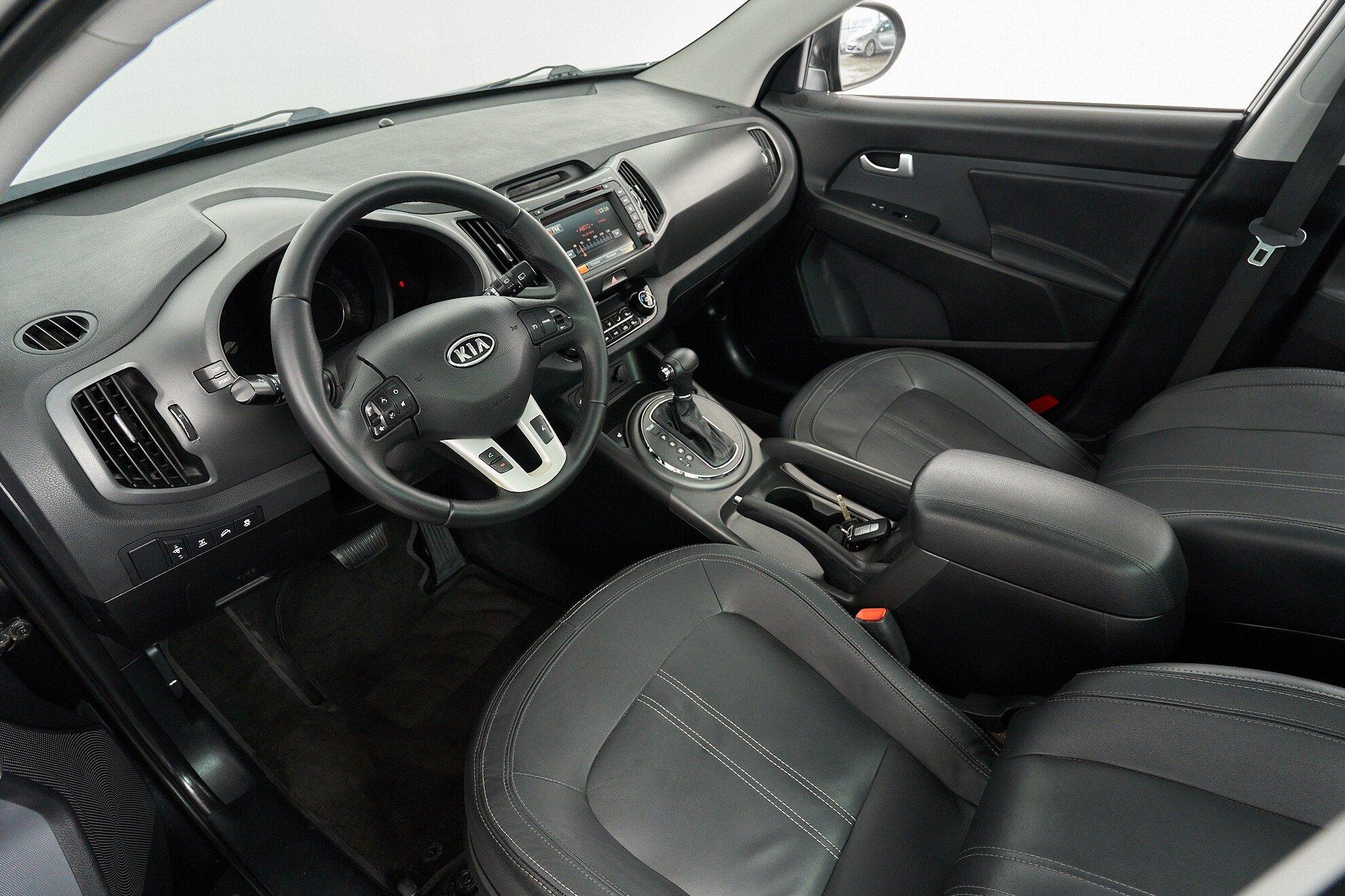 Kia Sportage 2012, черный