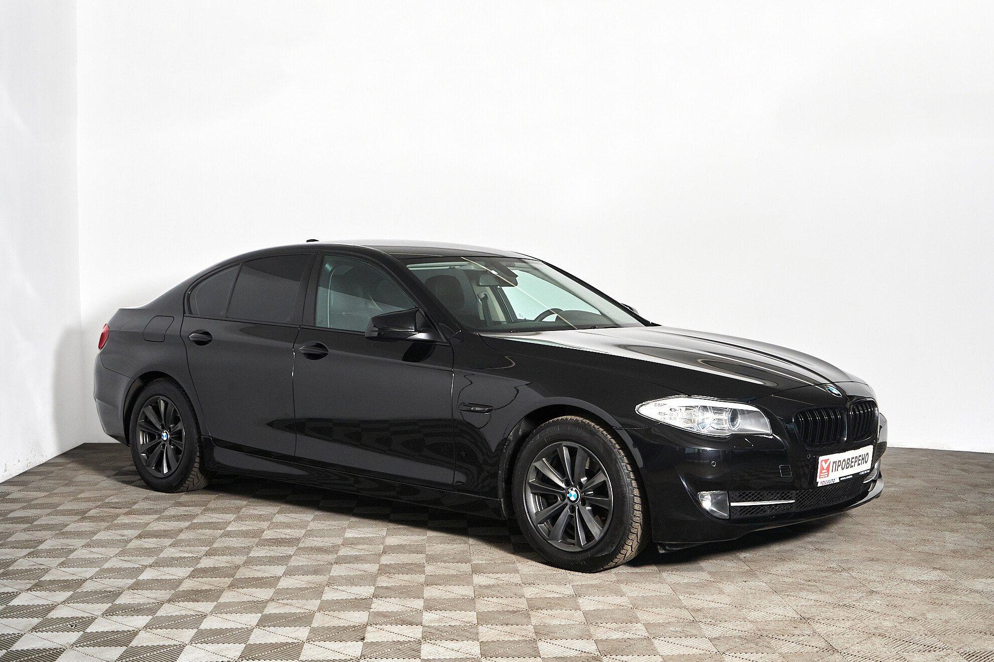 BMW 5 серии 2012, черный