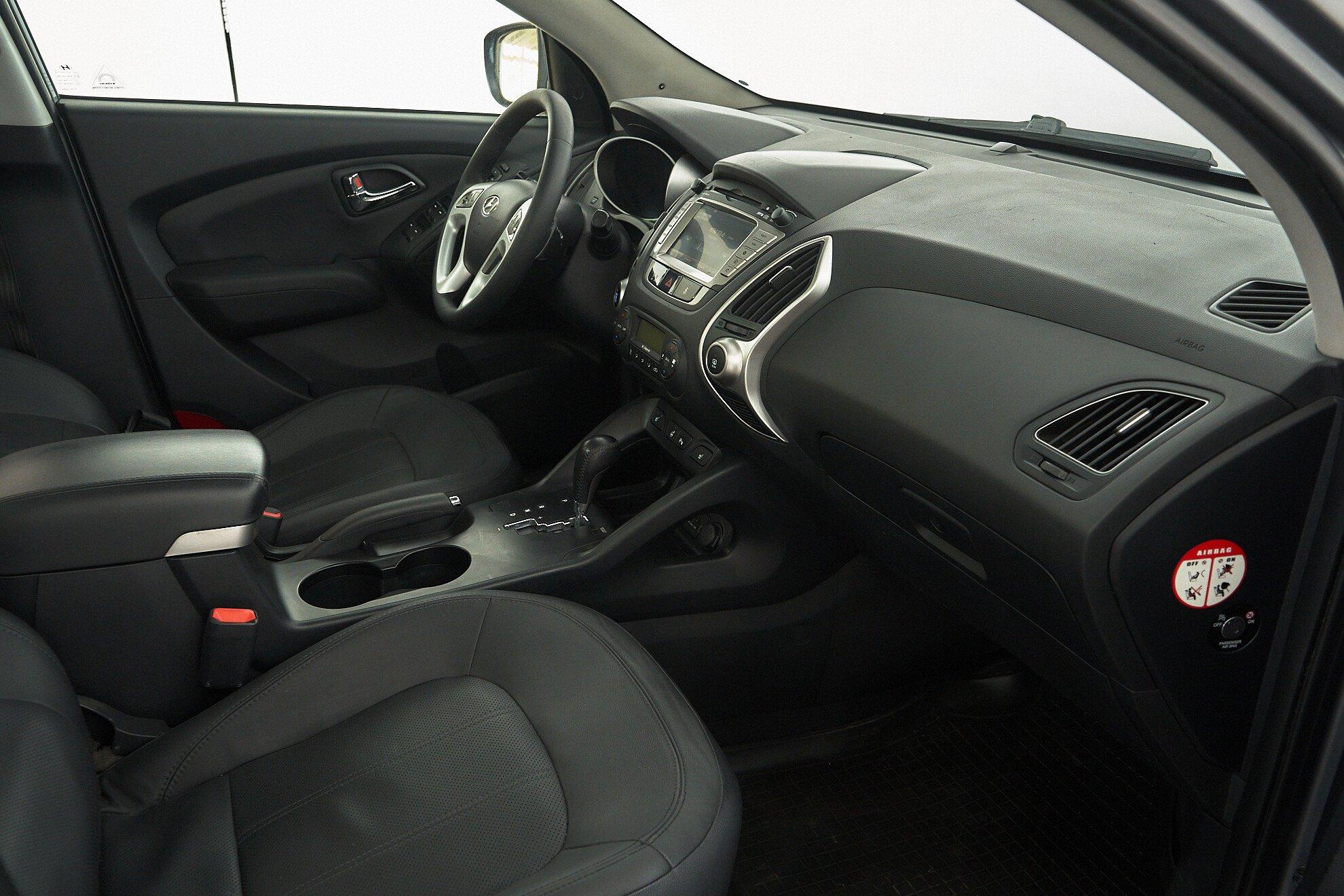 Hyundai ix35 2013, серый