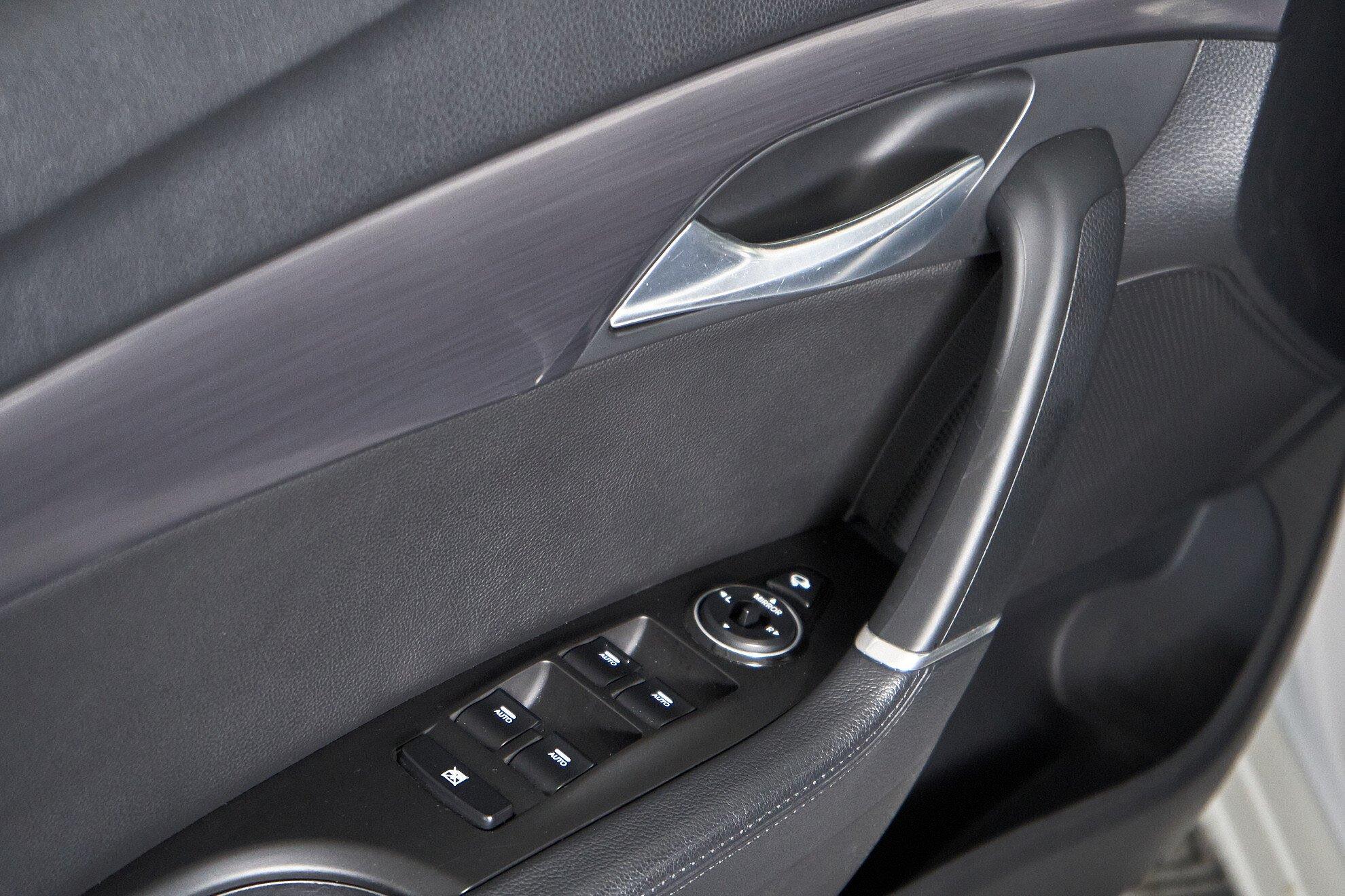 Hyundai i40 2013, белый