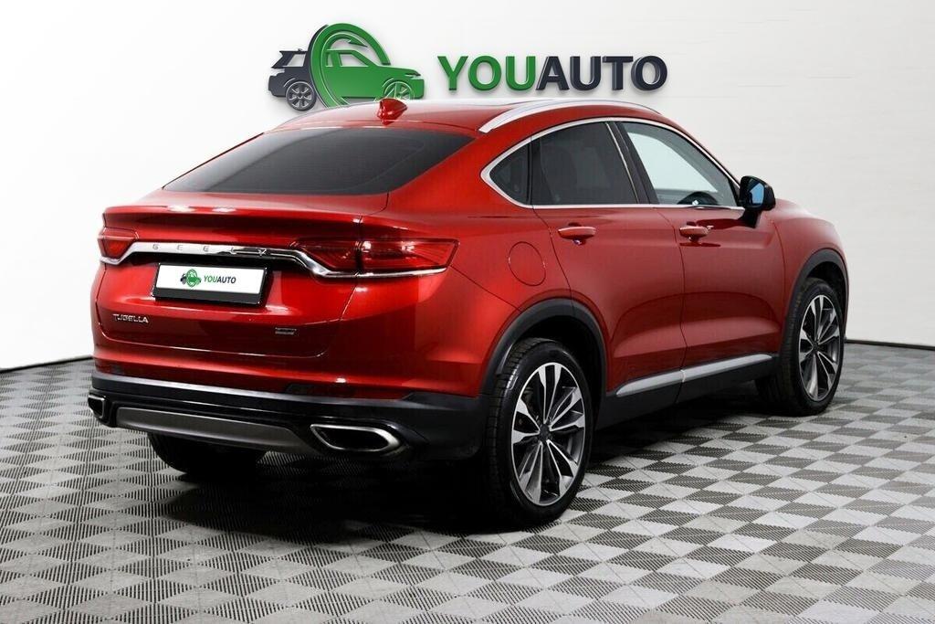 Geely Tugella 2022, красный